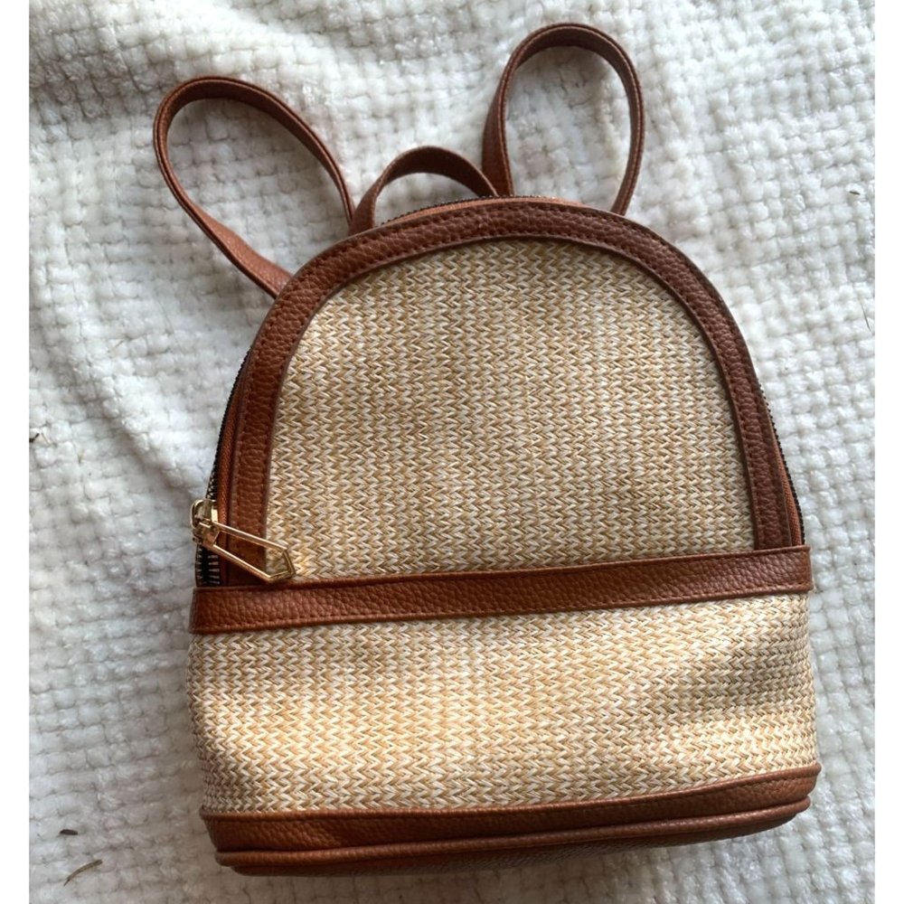 Fifth & Luxe Mini Backpack - Picture 4 of 4